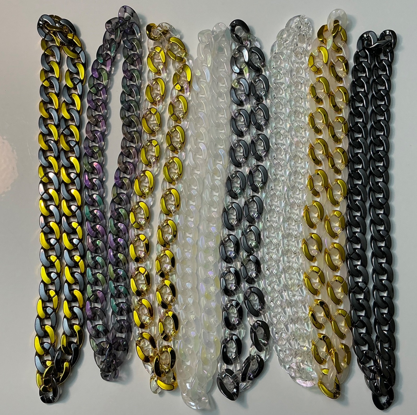 Hip Hop Cuban Chain Link Necklace Iridescent Jewelry 30” Large Acrylic Plastic