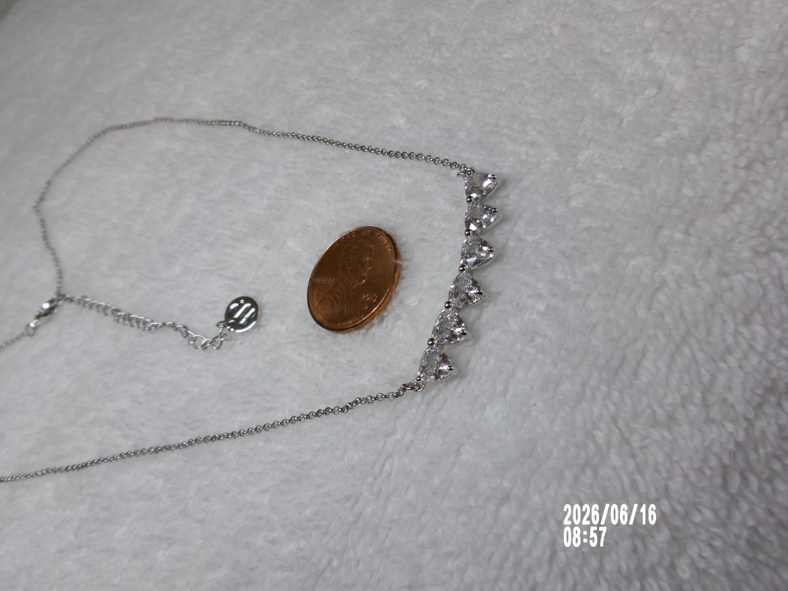 BOMB PARTY SILVERTONE RHODIUM PLATED TRILLION 6 STONE BAR STATIONARY PENDANT 18″