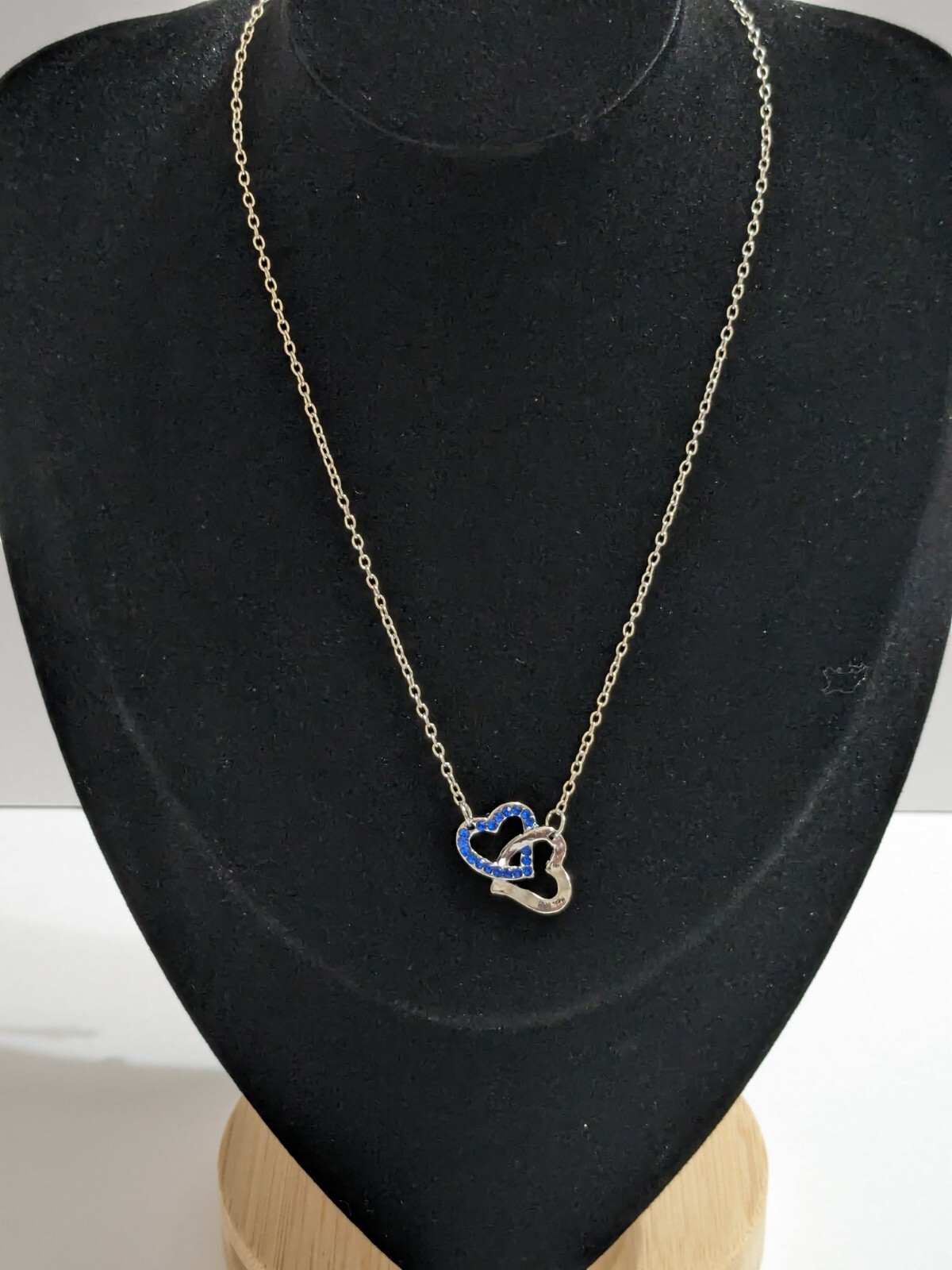 Interlinked Hearts Blue Rhinestones & Silver Tone Pendant Necklace. 16″. 2″ Ext.