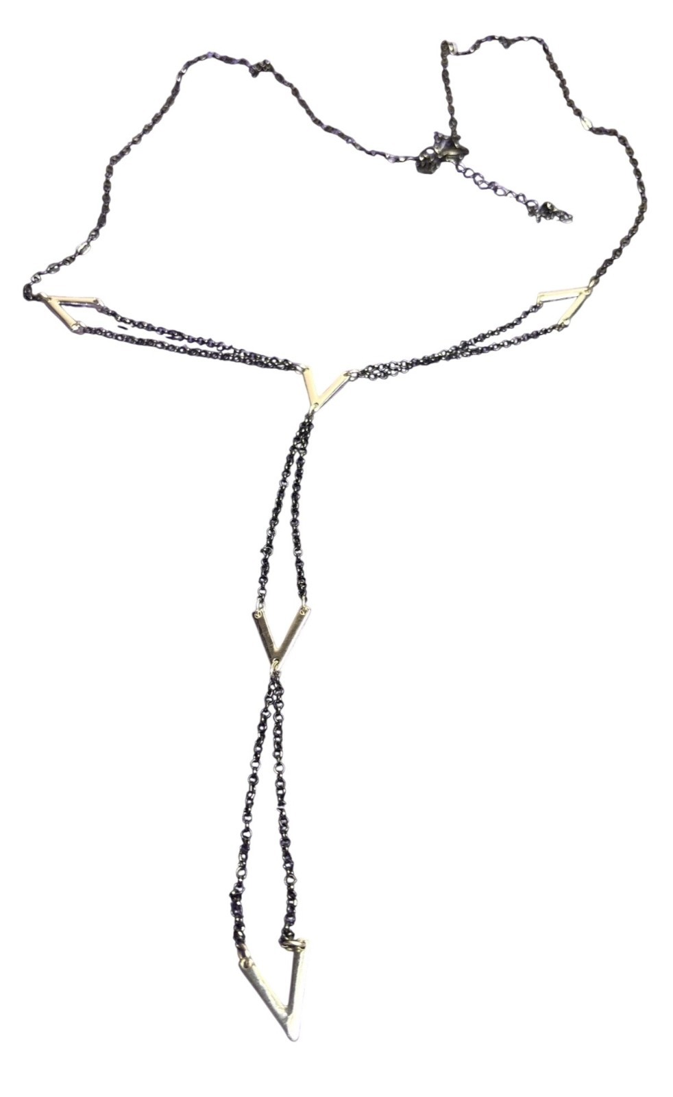 Premier Designs Gunmetal Silvertone V Chain Necklace 30 – 34 inches Long 6.5 in