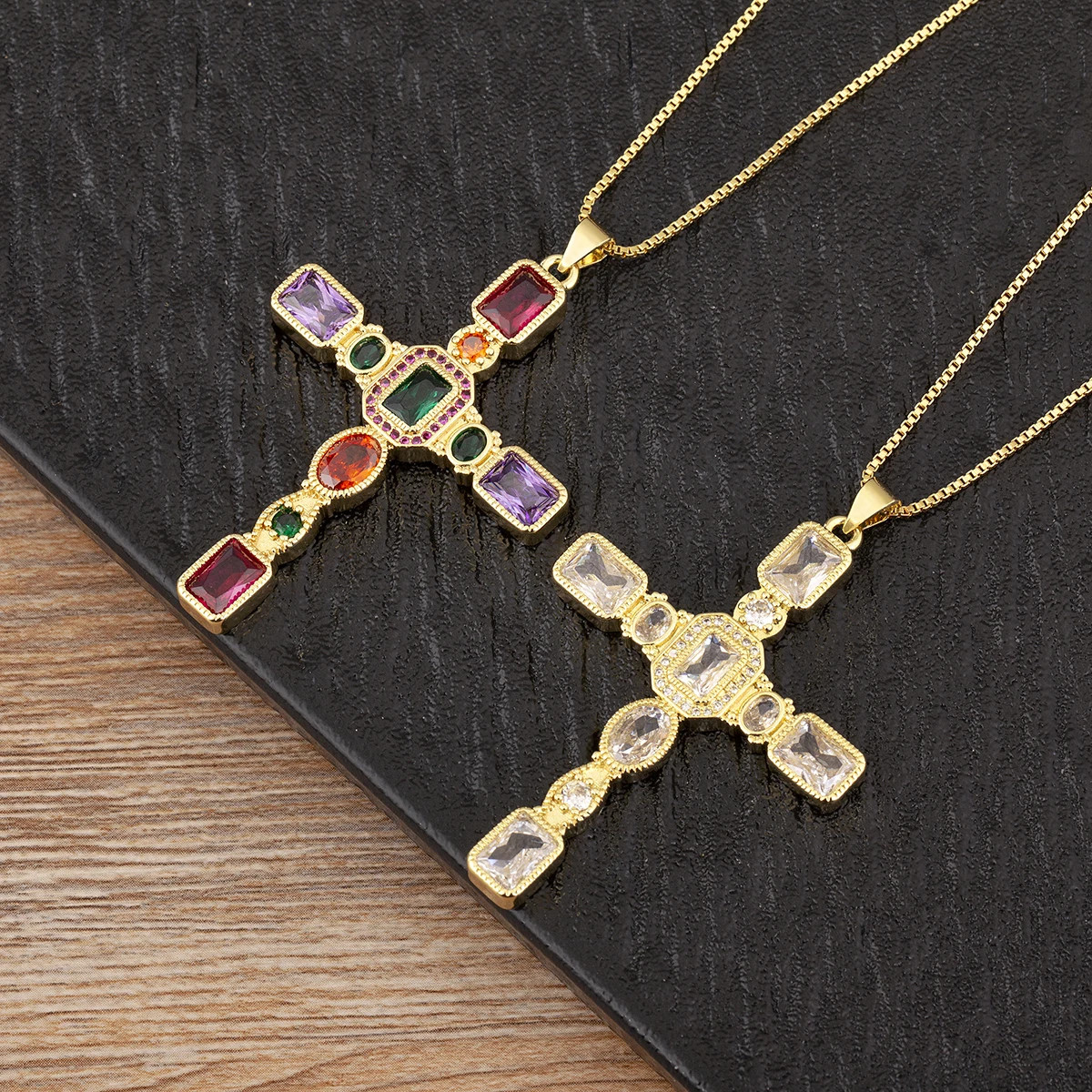 Hot Sale Religious Style Cross Pendant Necklace For Female Male Copper Pav