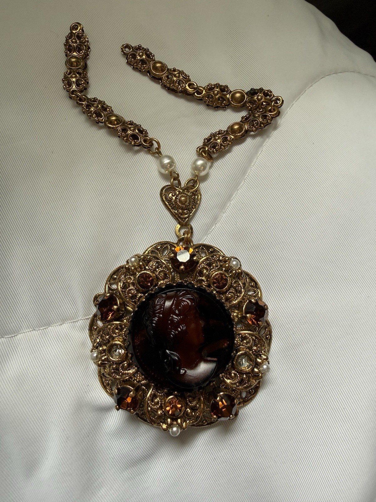 Vintage Unsigned West Germany Filigree Cameo Necklace Root Beer Glass Ornate