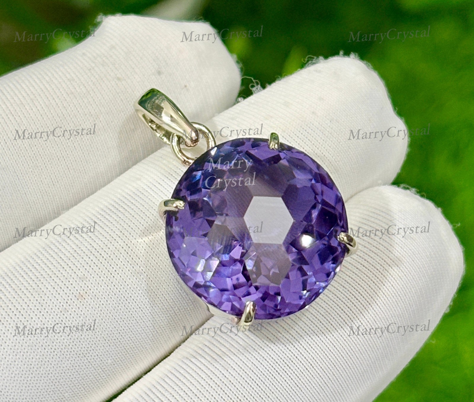 30 Ct Alexandrite 7 Color Changing GS Silver Football Cut Loose Gemstone