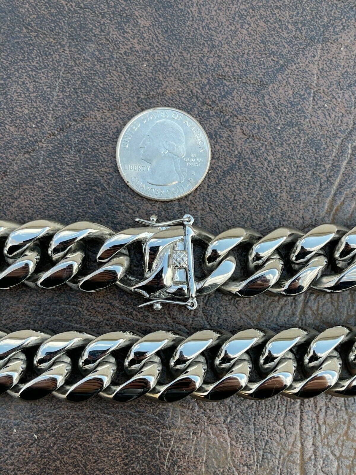 18mm Miami Cuban Link Mens Ladies Choker Chain Stainless Steel Looks Like Silver