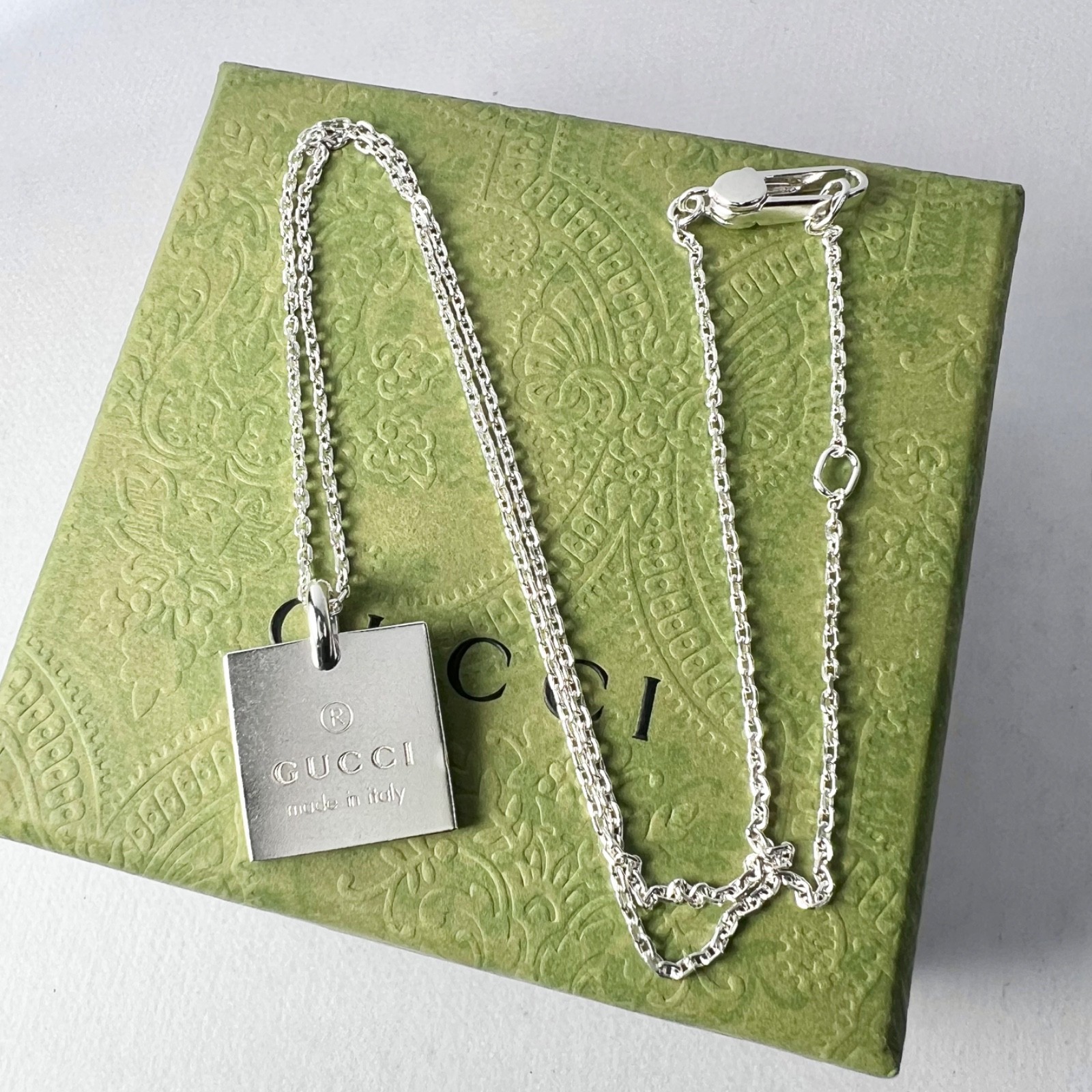 Gucci Square Plate Necklace Sterling Silver HBK775