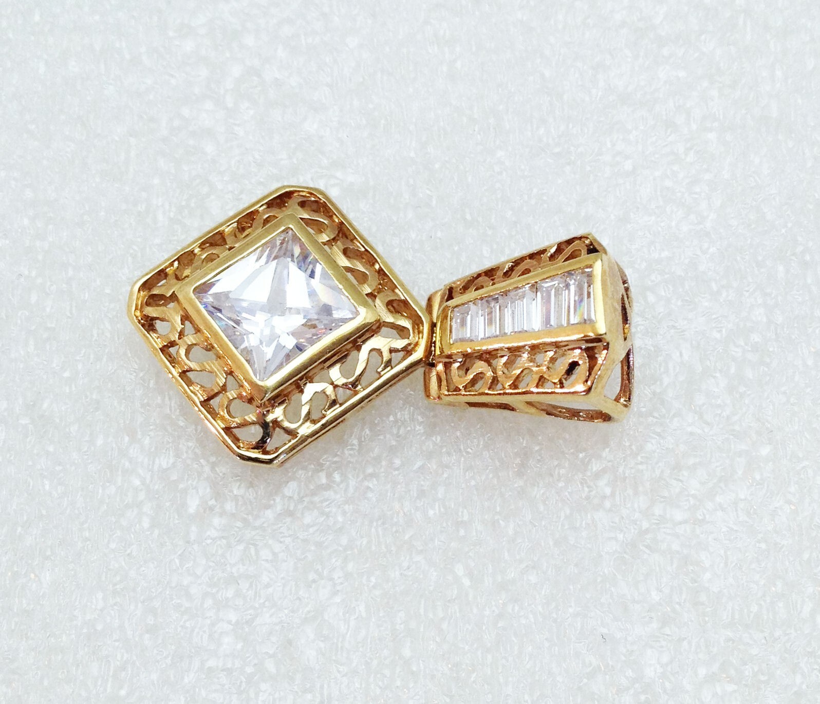Lia Sophia SHOWTIME 6.5ct CZ in Gold Tone Slide