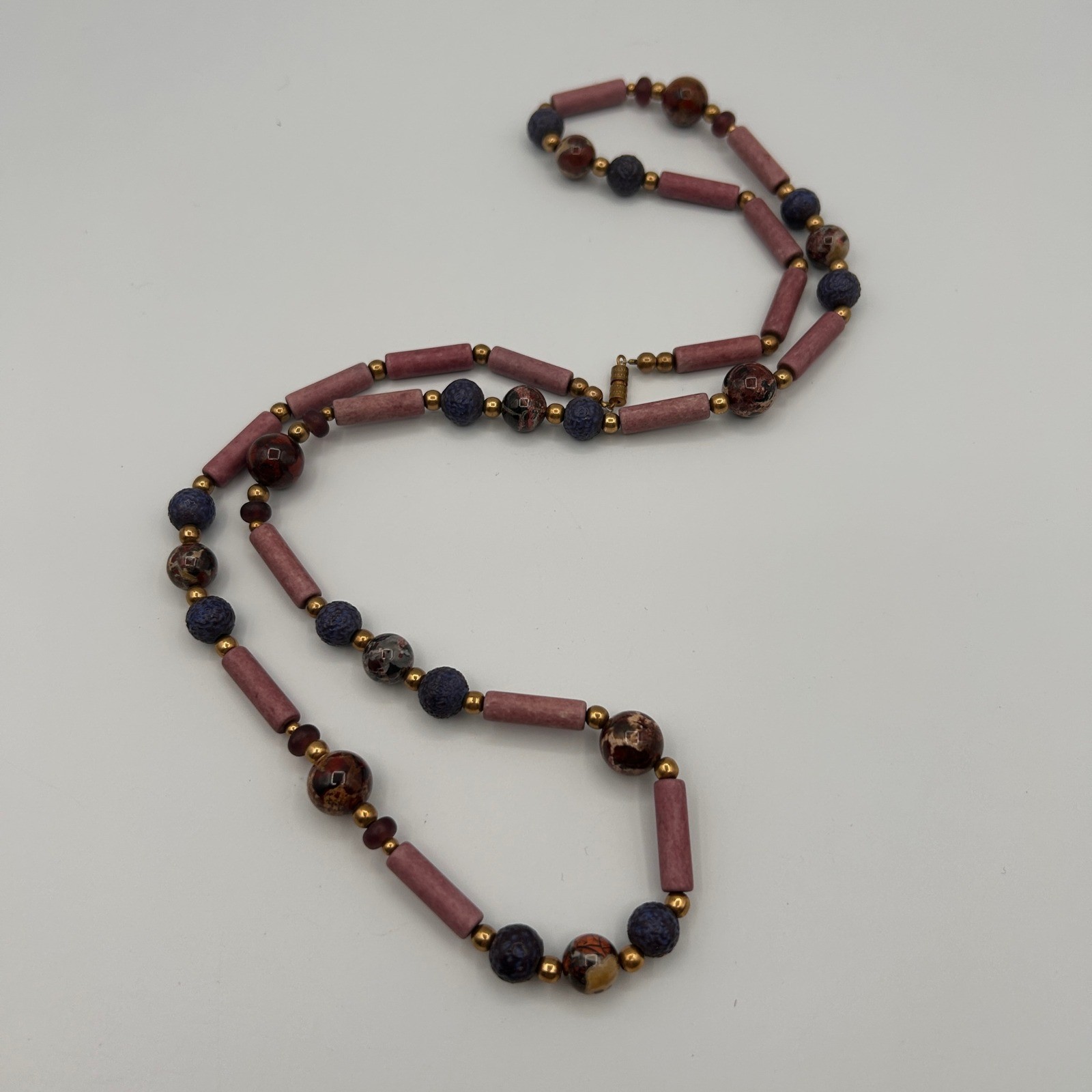 Boho Beaded Necklace Mauve Jasper Lava Rock Gold Tone Barrel Clasp 28″