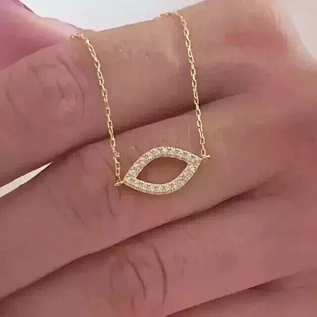 Round Cut Simulated Diamond Women’s Pretty Pendant In 14K Yellow Gold Plated