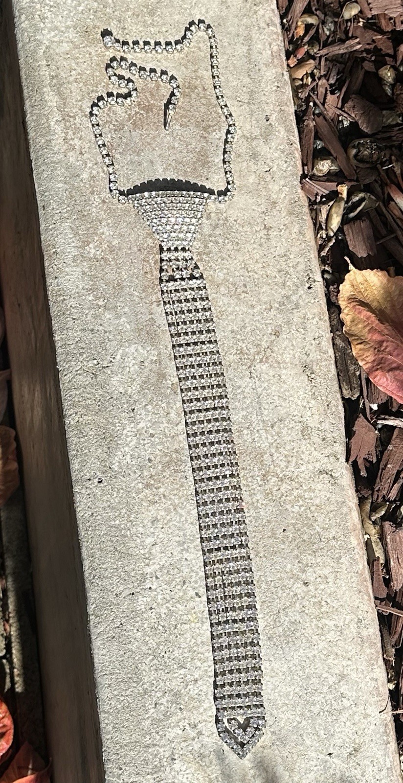 Vintage Tie Shape Rhinestones Necklace