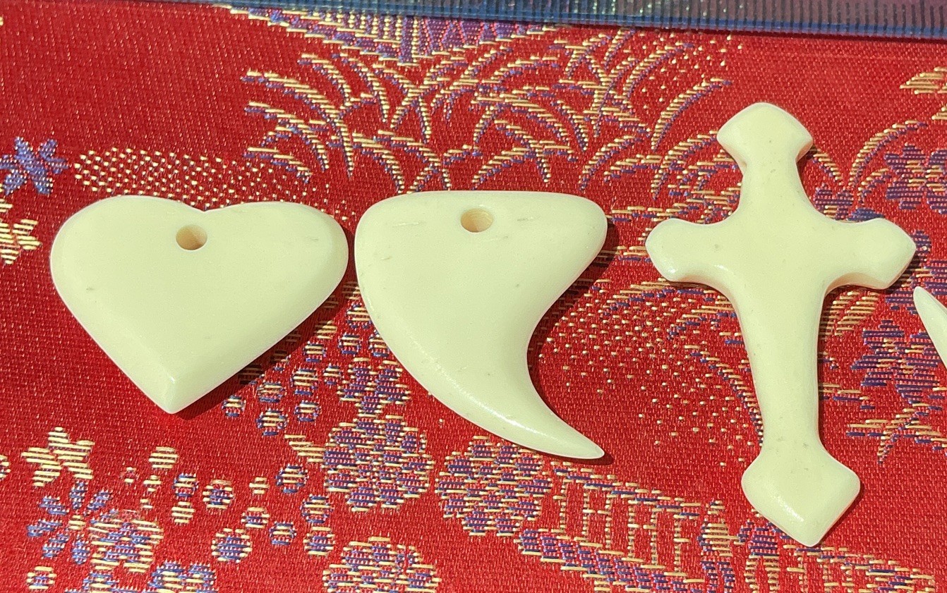 Lot of 6 White Charm Pendant Charms, Mixed Shapes, Cross Theme bovine bone