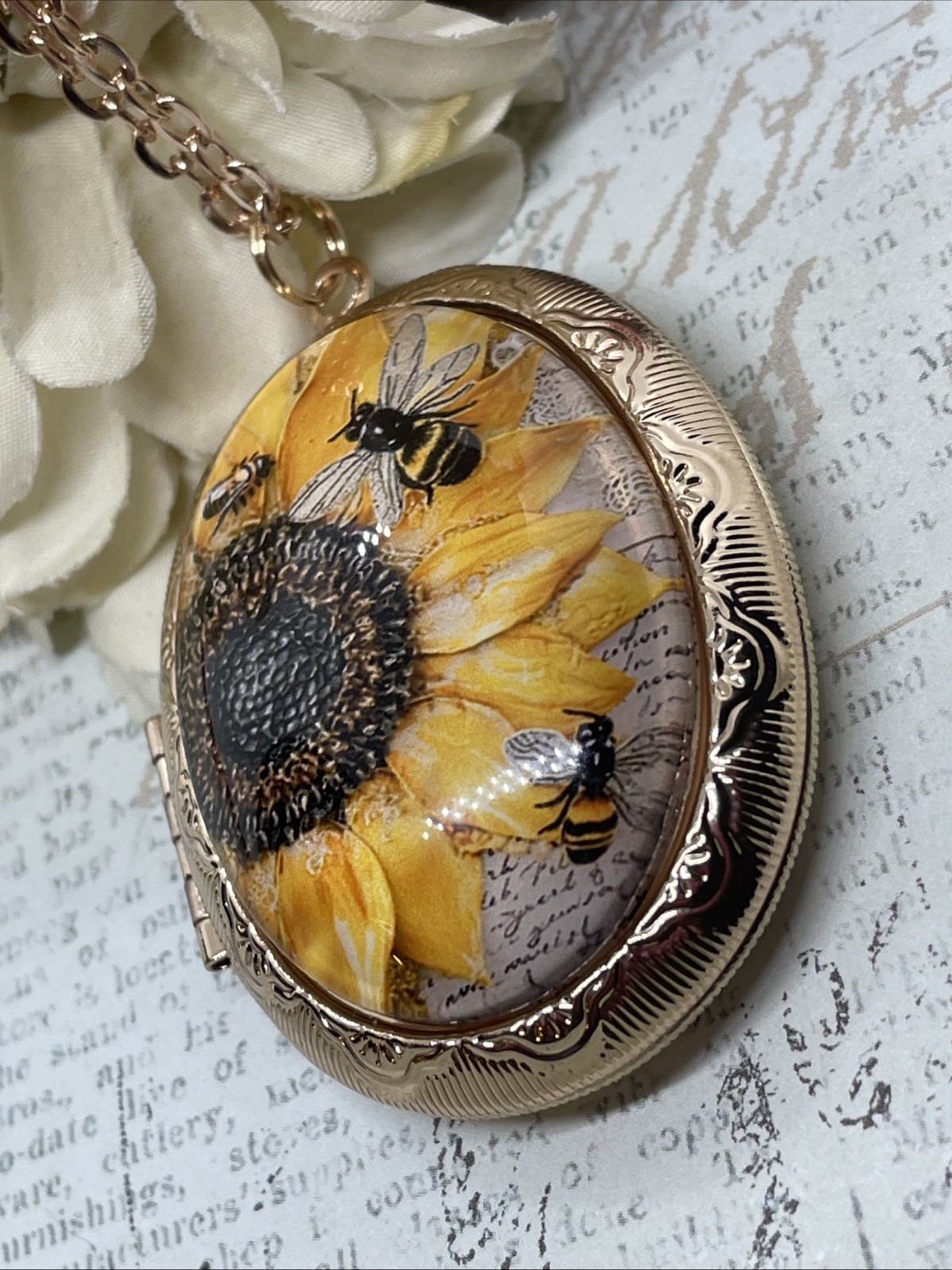 Rose Gold Large Bee Garden Sunflower Wife Locket Necklace Birthday Anniversary
