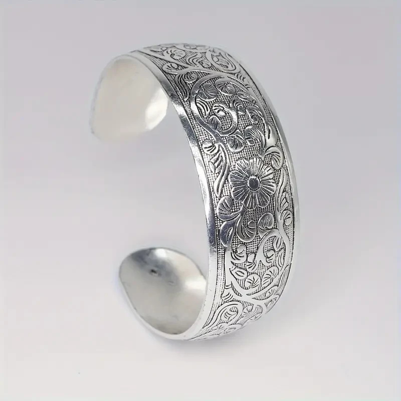 Western Equestrian Antique Silver CUFF BRACELET