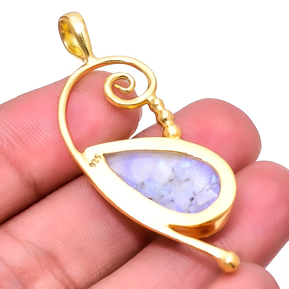 Rainbow Moonstone – India Gold Plated 925 Sterling Silver Pendant 2.07″ P28