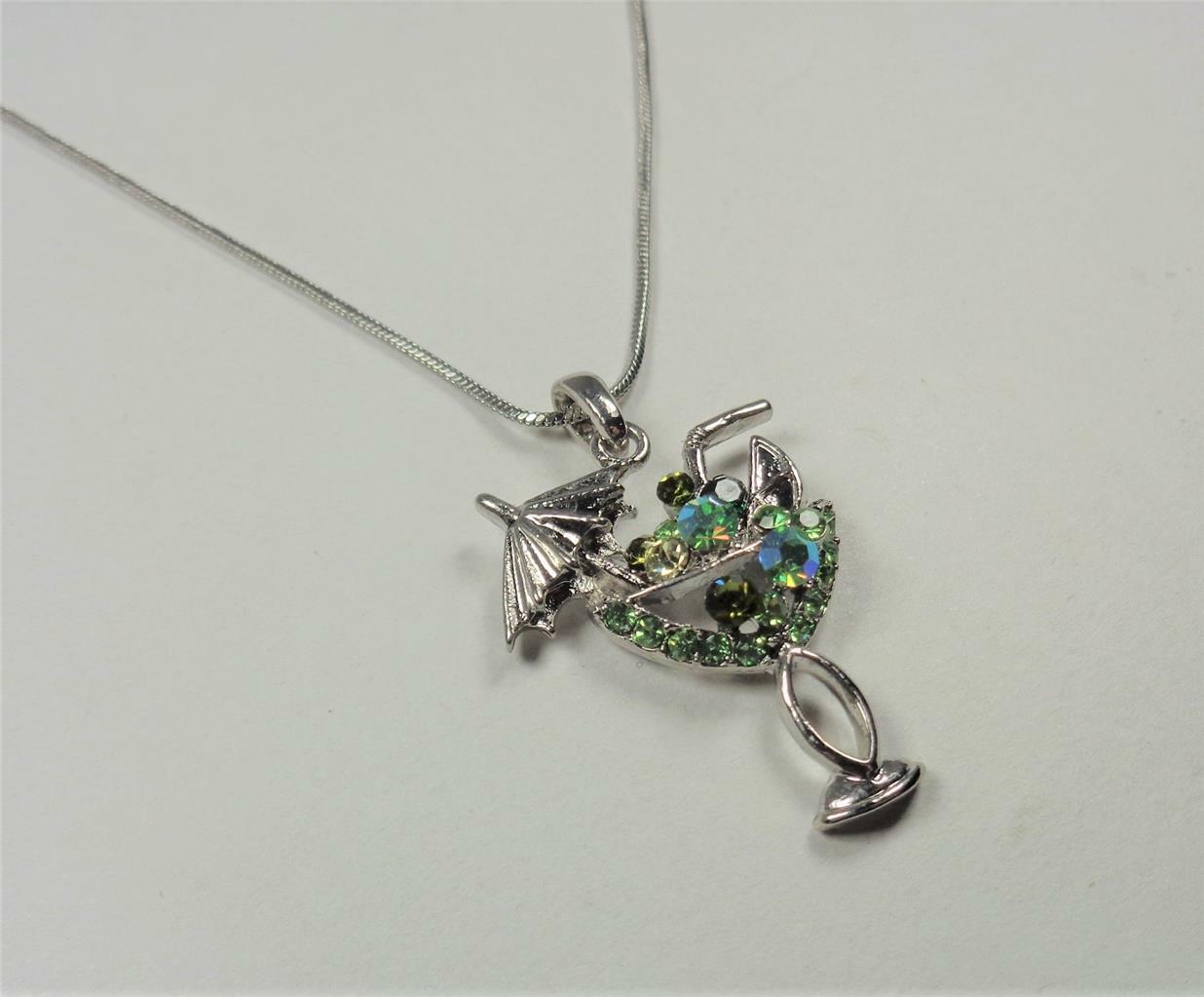 BEACH FASHION GREEN MARGARITA COCKTAIL DRINK CRYSTAL & RHODIUM PENDANT NECKLACE