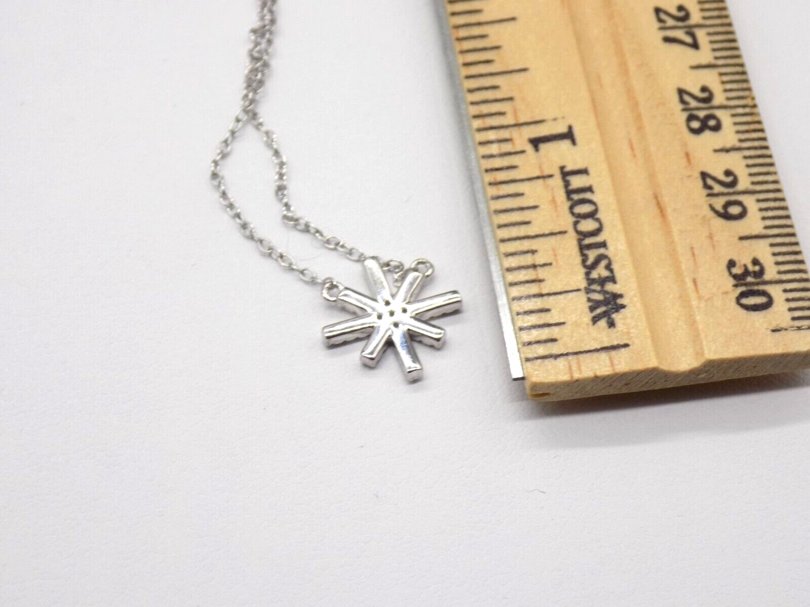 Bloomingdales AQUA 925 Sterling Silver Pendant Necklace White Colorless CZ 17″