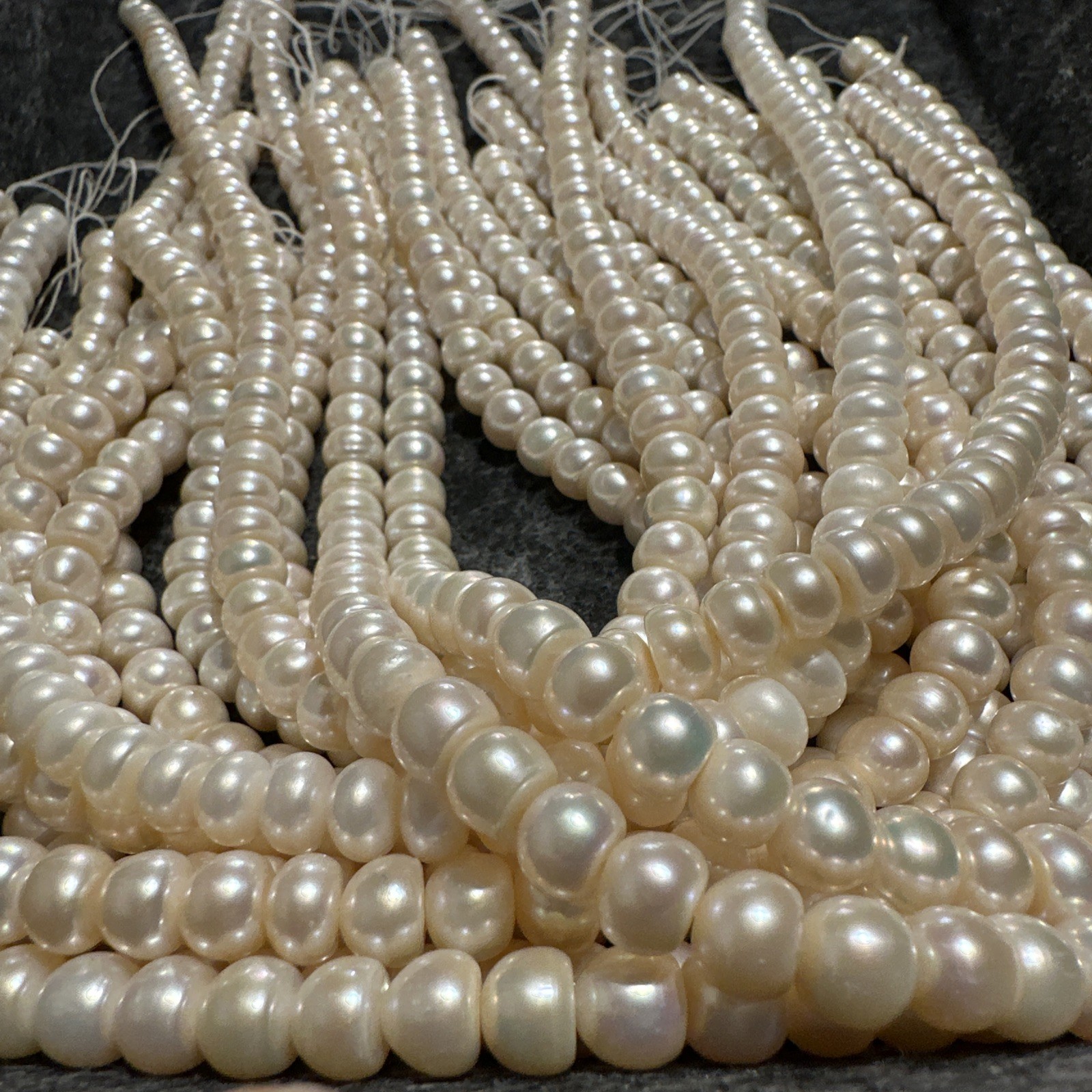 Natural Freshwater Cream Colored Pearl For Choker Necklace 15 In Long Round 8mm