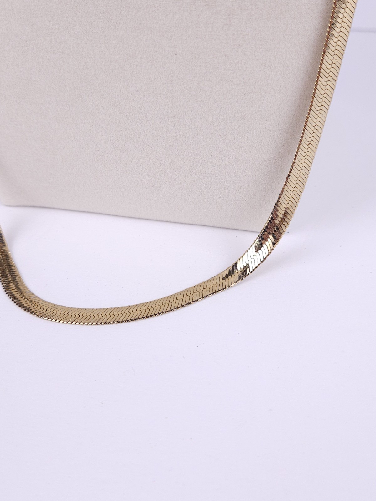 Goldtone 5.6mm Flat Herringbone 30″ Chain Necklace