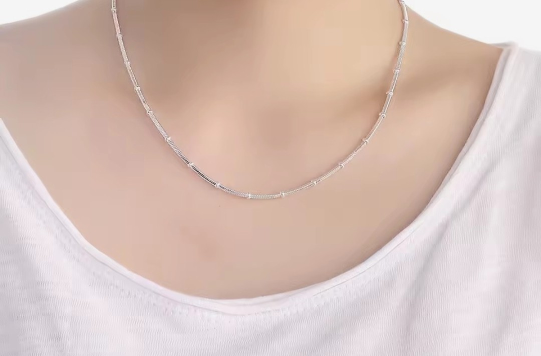 Snake Chain Necklace Silver Tone Metal Stations, No Stone, Lobster Clasp