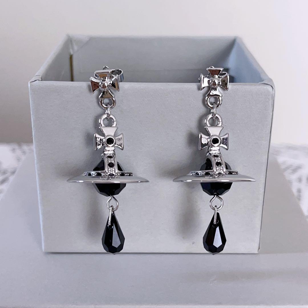 Vivienne Westwood Earrings Pierced Crystal Silver Black NO BOX [EJ361