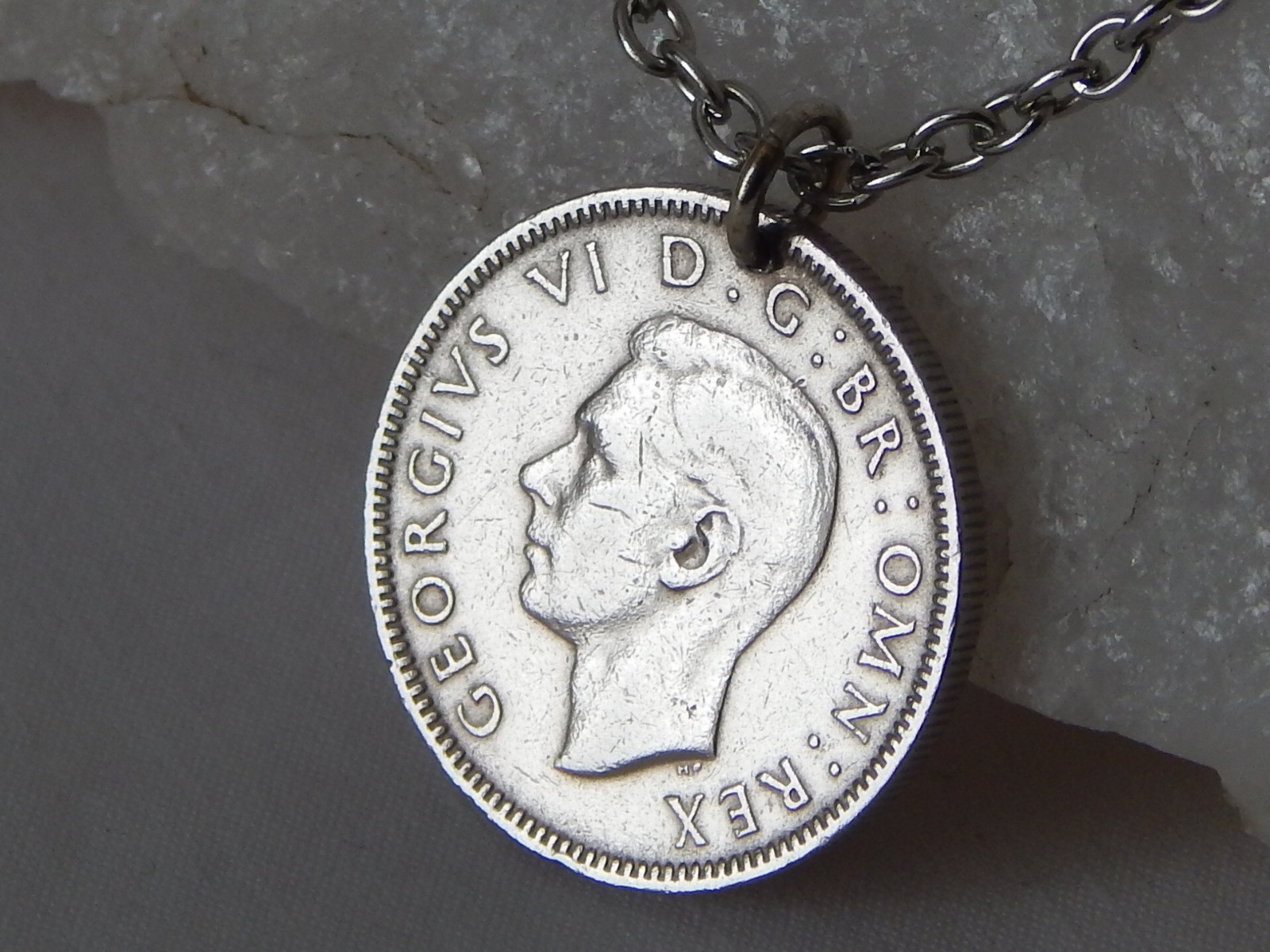 1948 Great Britain 1 Shilling Coin Pendant Necklace Crowned Lion #250