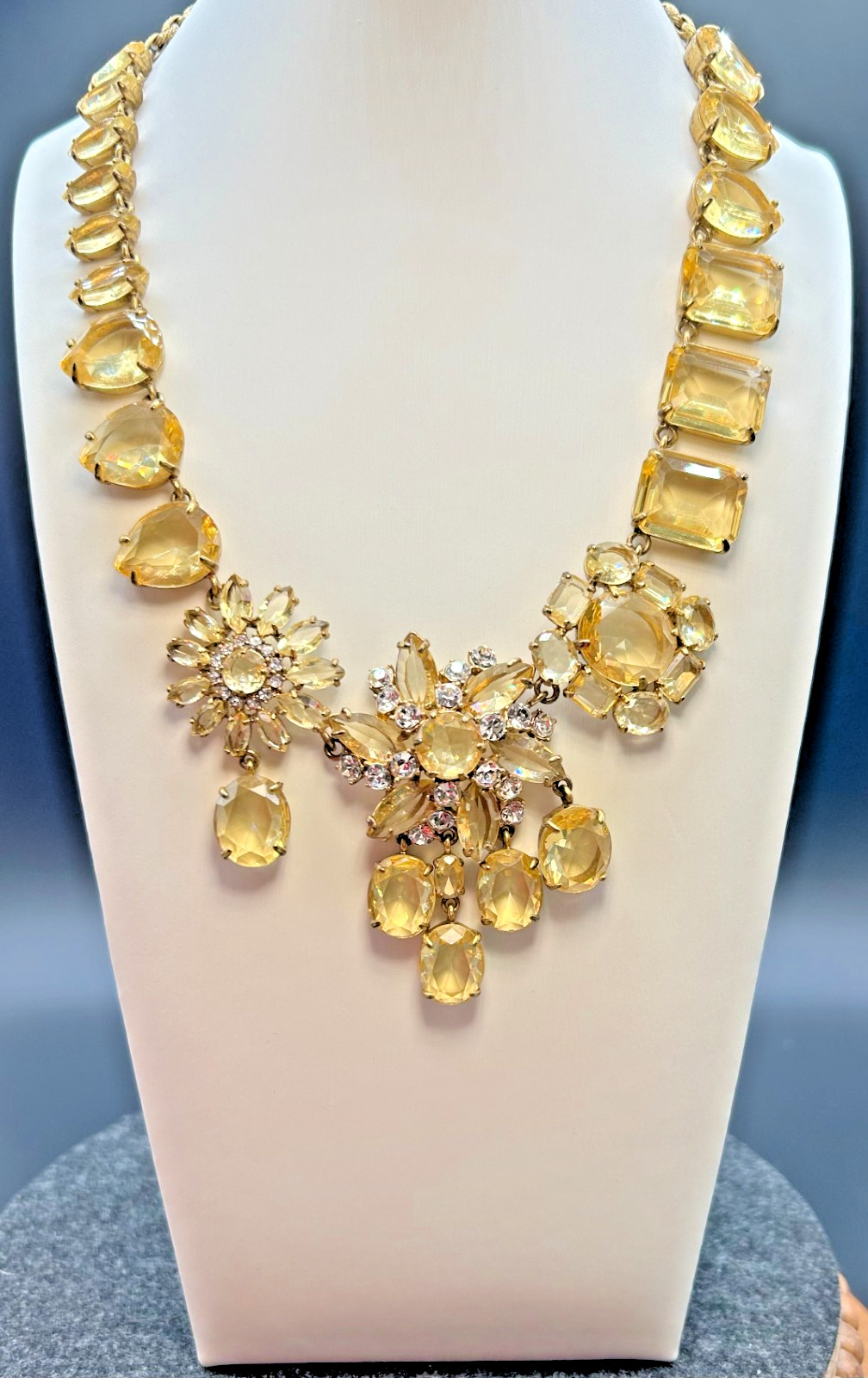 J Crew Yellow Citrine Crystal Rhinestone Cluster Bib Statement Necklace VTG NWOT