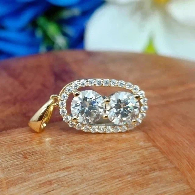 Women’s Elegant Pendant Necklace Round Simulated Diamond 14K Yellow Gold Plated