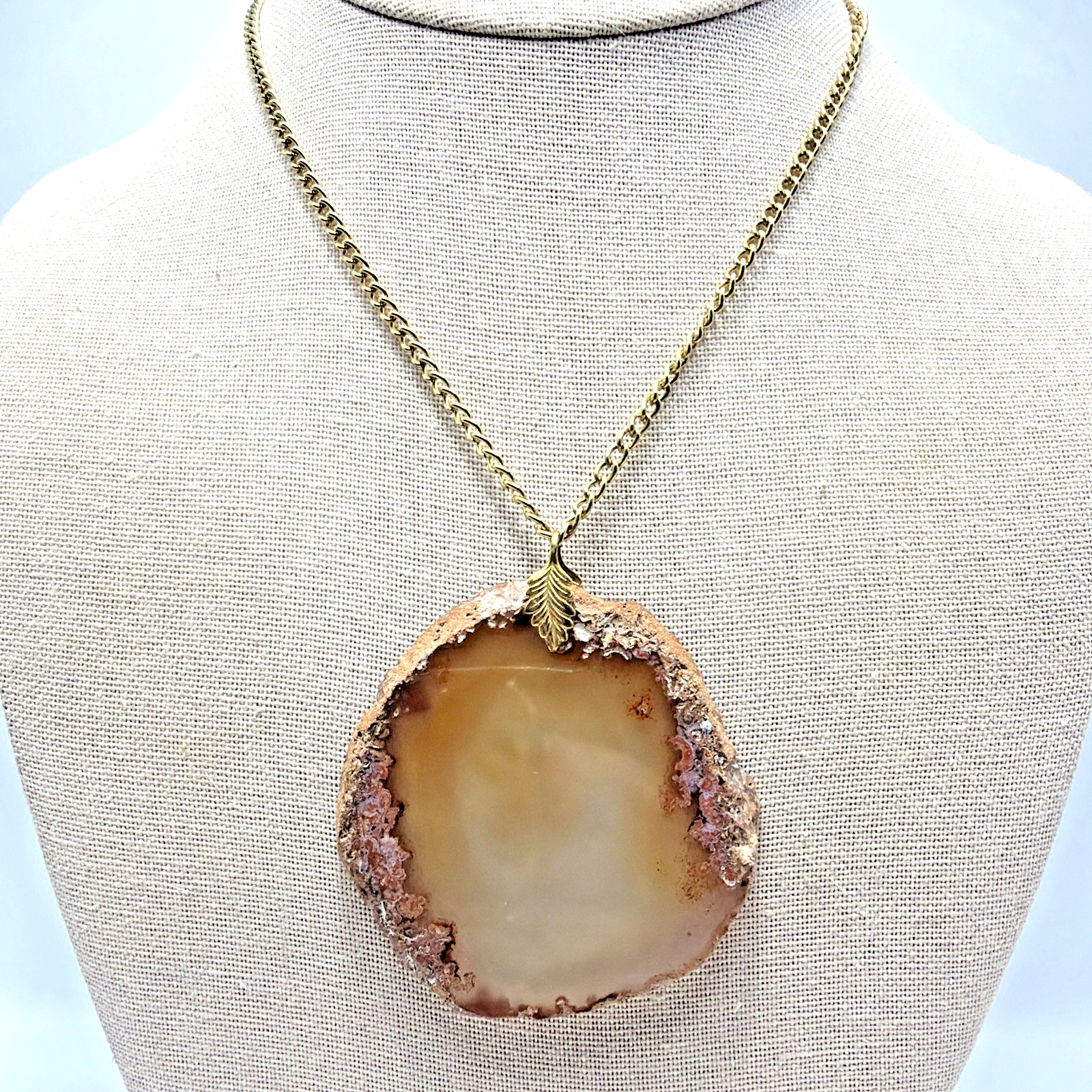 Coffee Colored Agate Slice Pendant Necklace Large Gold Toned Size