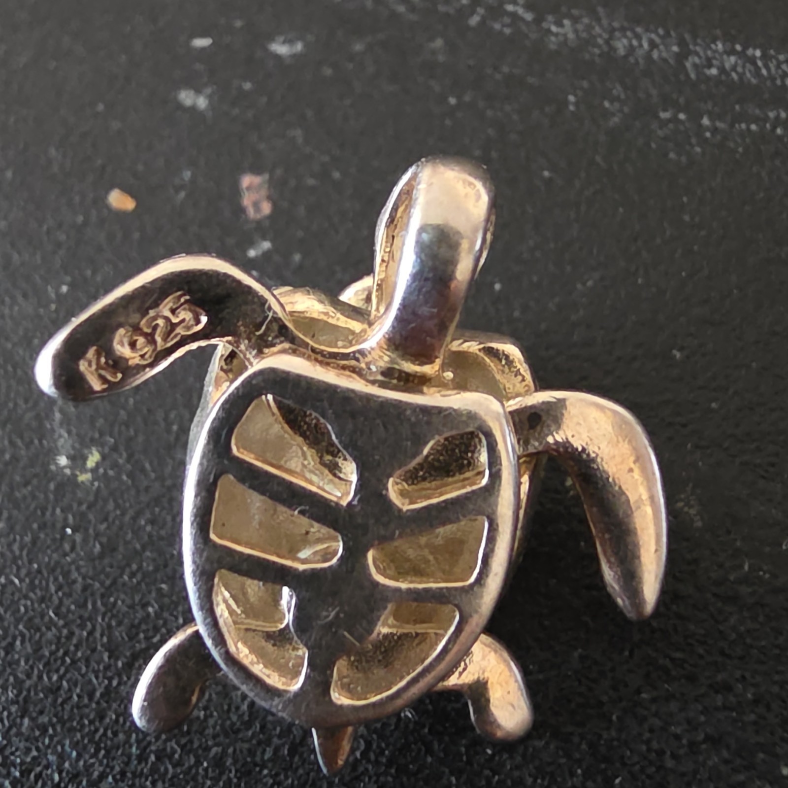 Sterling Silver Turtle Charm Pendant w/ Clear Round Cubic Zirconia Stone