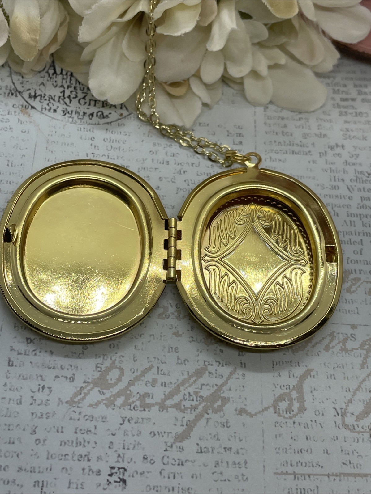 Ylw Gold Photo Locket Necklace Birthday Gift Green Owl Barn Tree Hoot Fall Mom