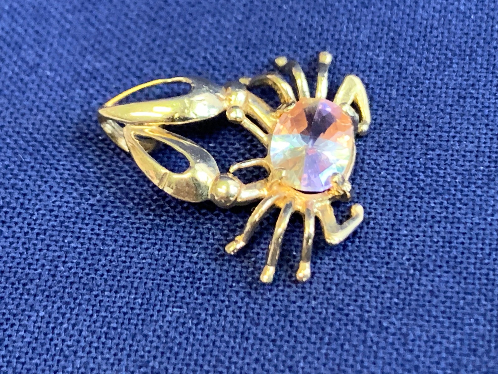 14K Yellow Gold Crab Pendant 1.47g Fine Jewelry Multicolor Stone Charm *READ*