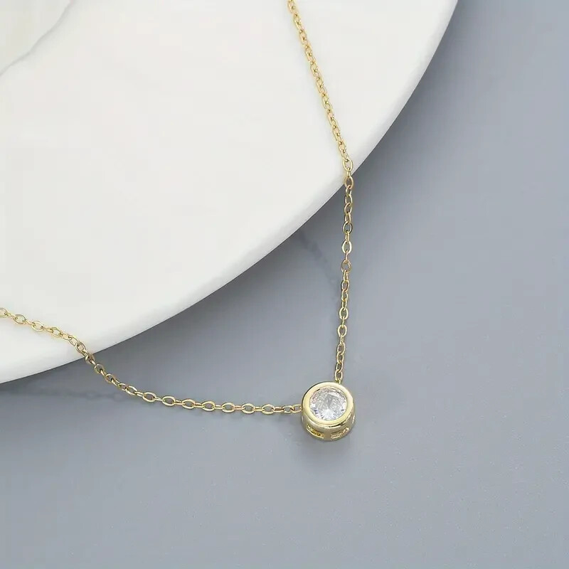 Luxury Personality Exquisite Round Shape Zircon Necklace Female Clavicle Golden