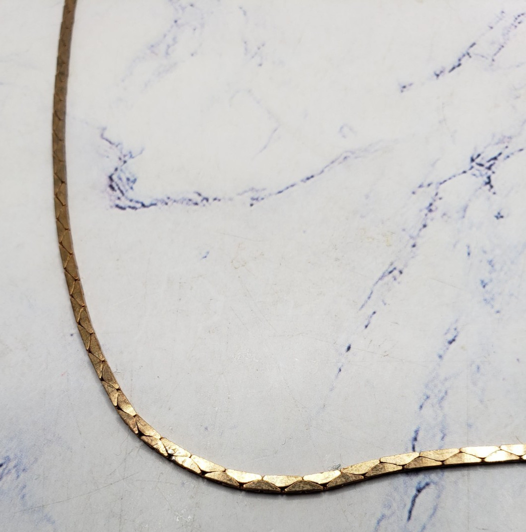 Gold Tone Flat Herringbone 10 Inch Vintage Chain Necklace