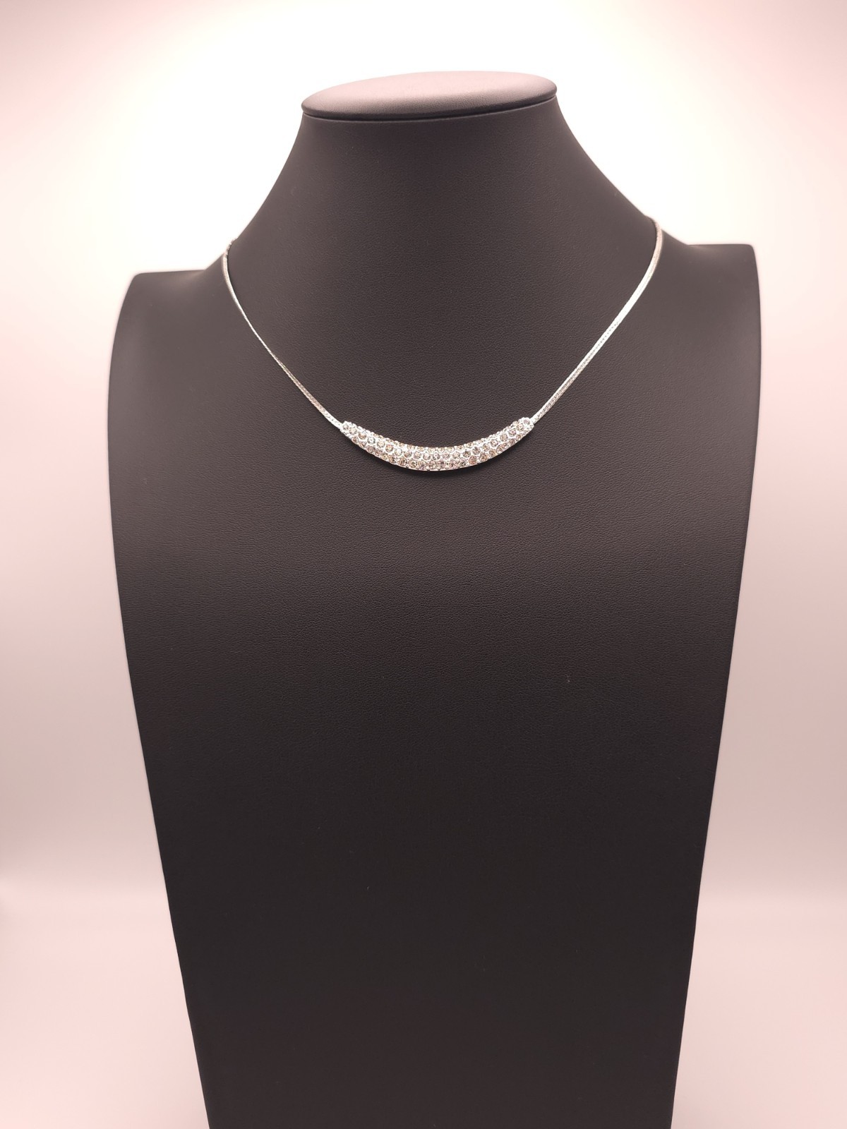 Vtg Trifari Signed Silver Tone Crystal Curved Bar Chain Necklace