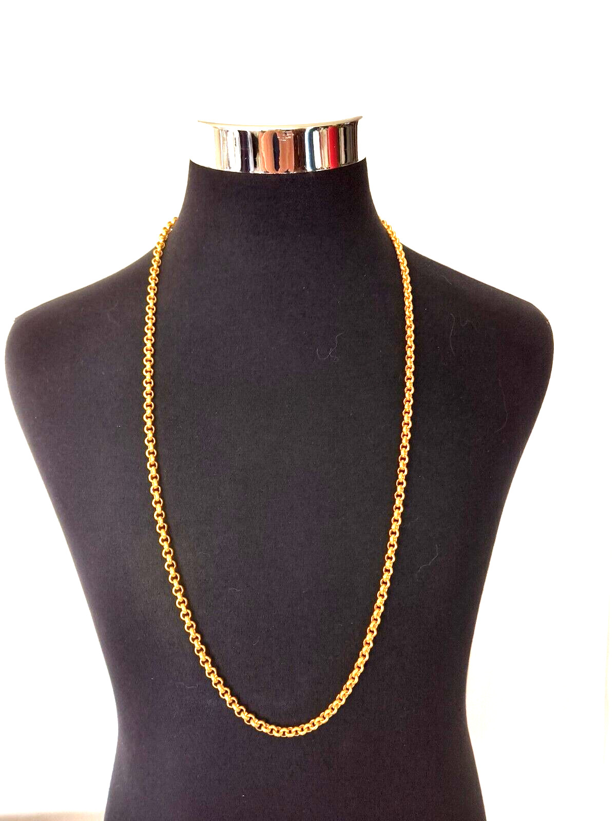 Women’s Necklace Goldtone Chain Links with Hook Style Closure Appx. 38 Inches