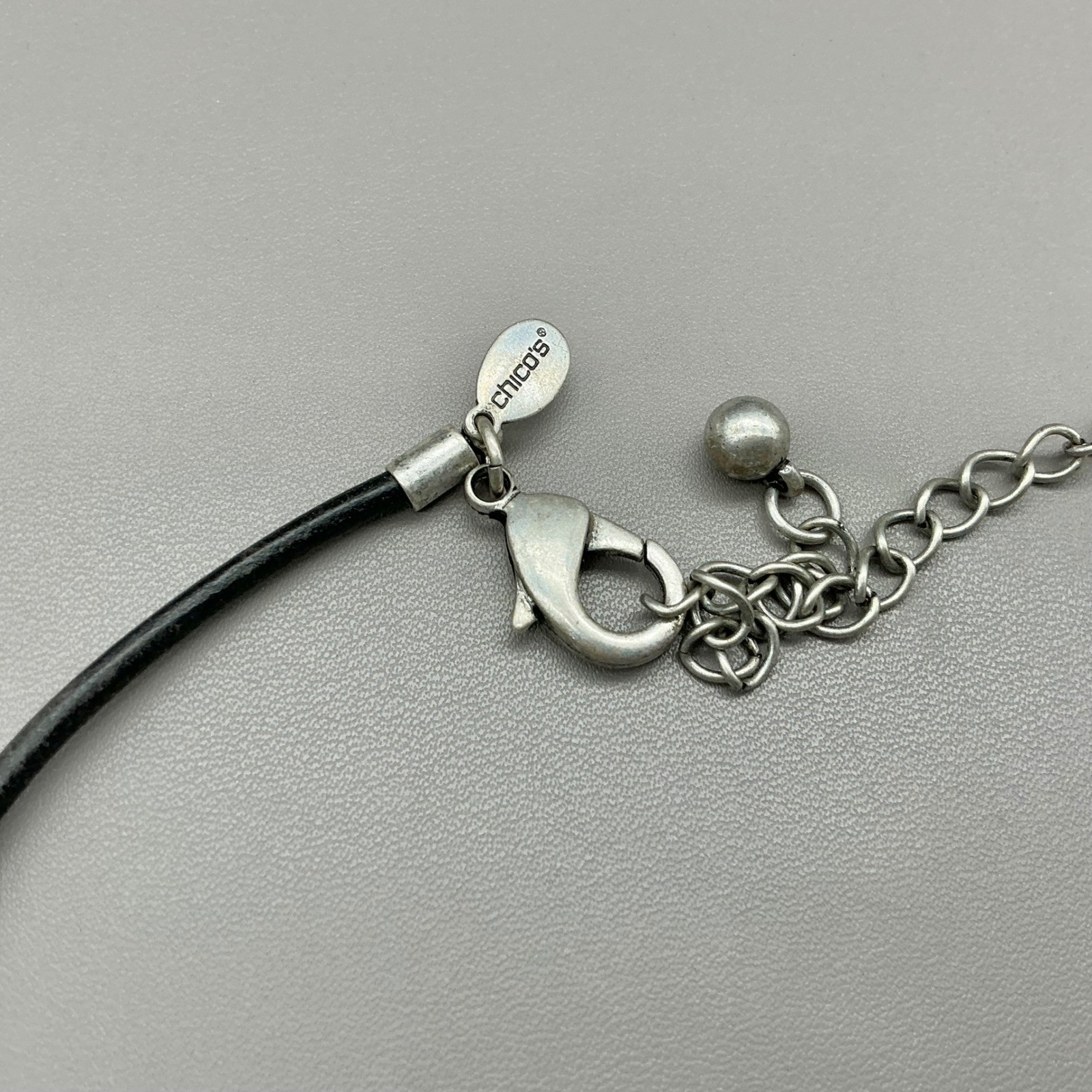 Chico’s Necklace Women Silver Tone Gold Tone Mixed Metal Pendant Cord 16-18 In