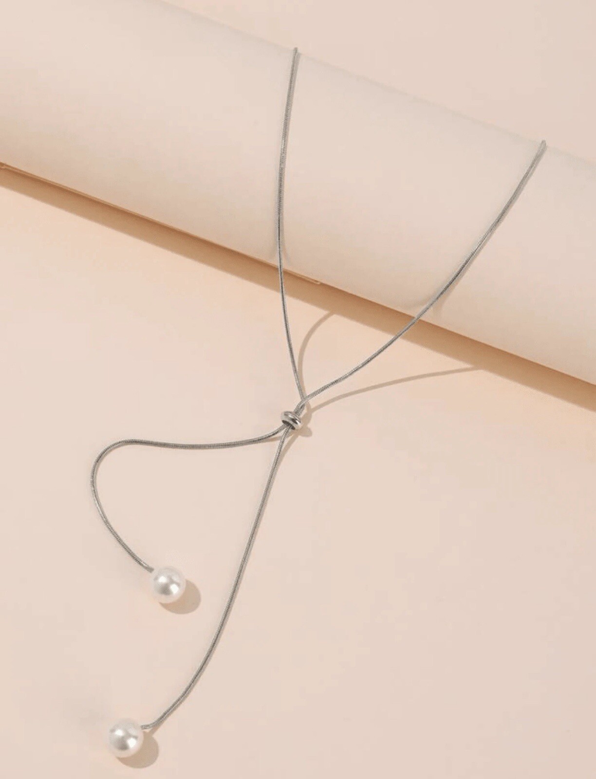 Long Imitation Faux Pearl Pendant Necklace Luxurious Chain Pendant Silver Color