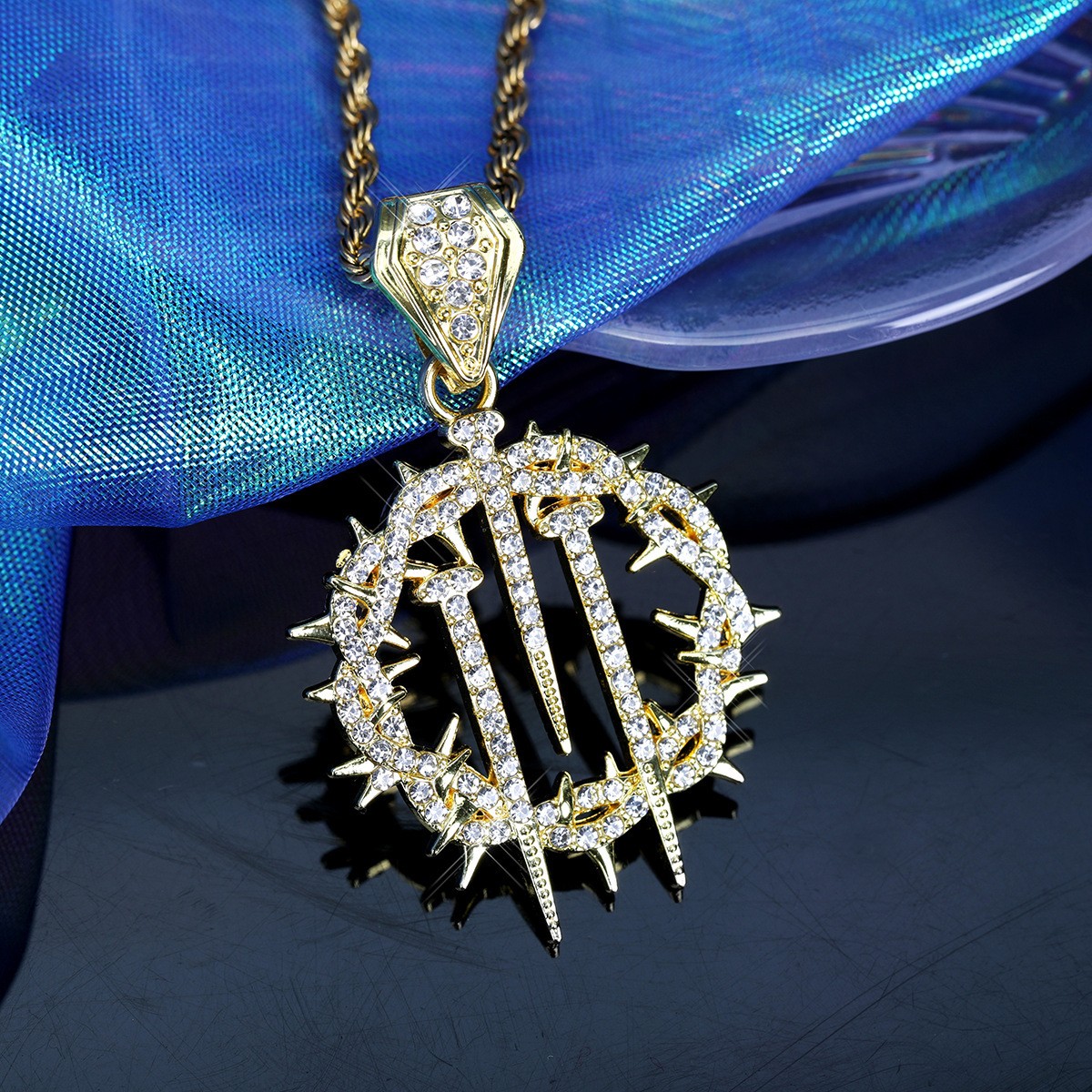 Iced Thorn Spikes Pendant Necklace Stainless Steel Twisted Rope Chain Unisex