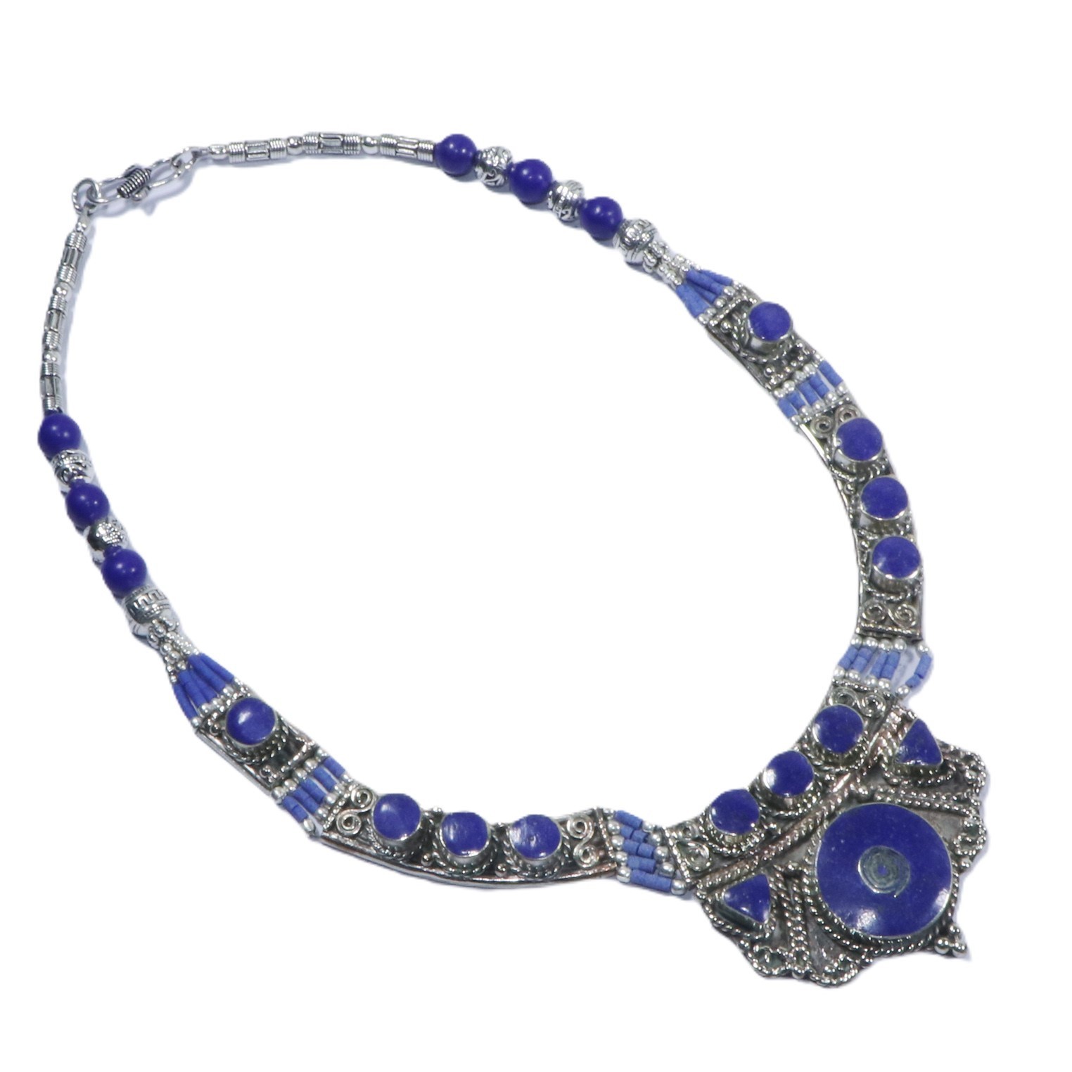 The ethnic statement necklace blue Lapis color design eye clean gemstone jewelry