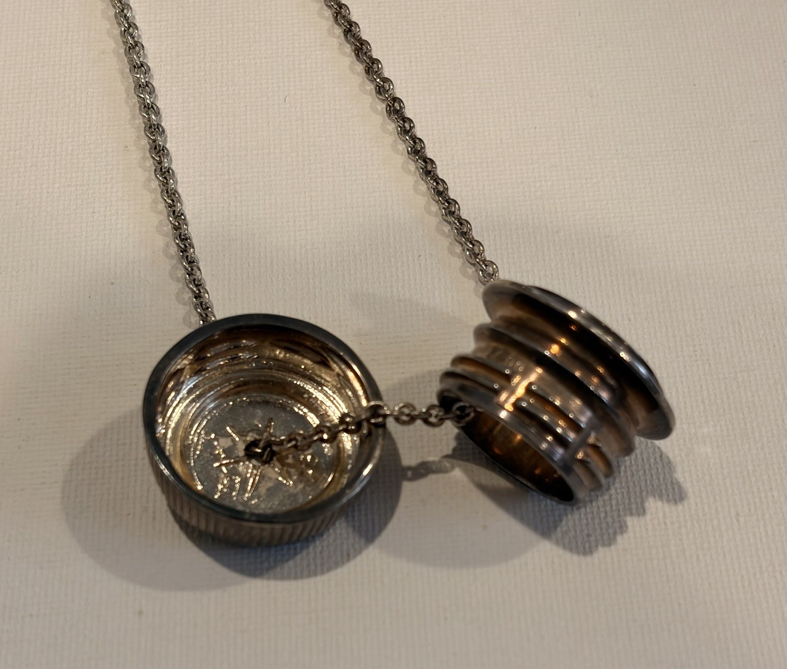 Maison Margiela Line 11 Unisex Silver Chain Bottle Cap Replica Pendant Necklace