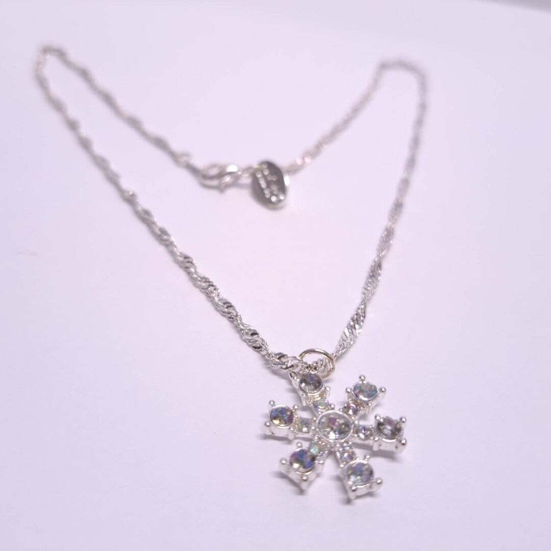 Snowflake Necklace Rhinestone Pendant Charm 15″ Water Wave Chain Silver Plated ?