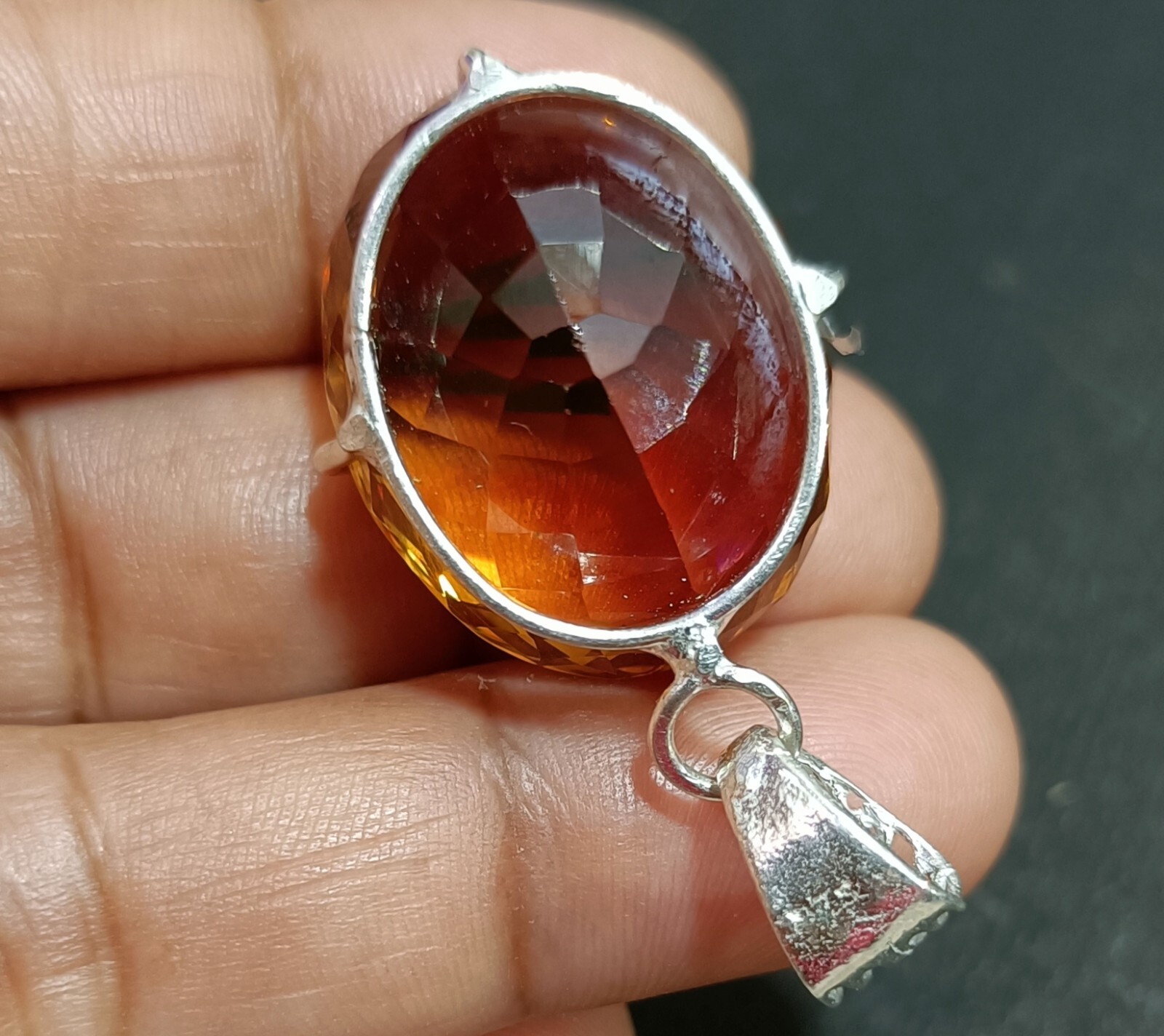 Flawless 59.5 Ct Natural Zultanite 7 Color Oval Cut Pendant 925 Silver Gemstone