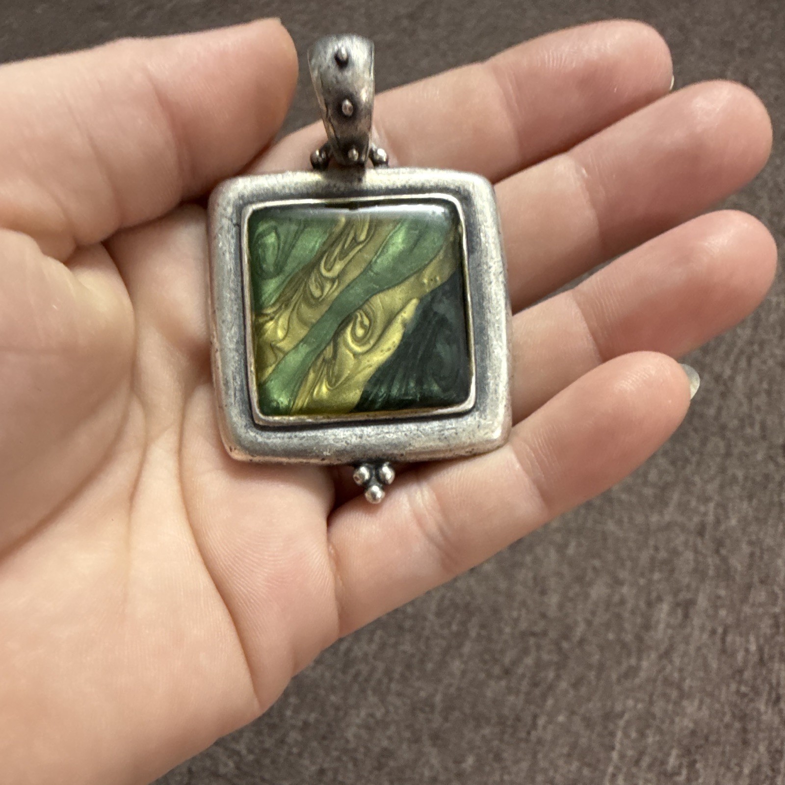 Silver Tone Square Bezel Set Charm Pendant Necklace Green/Yellow Stone