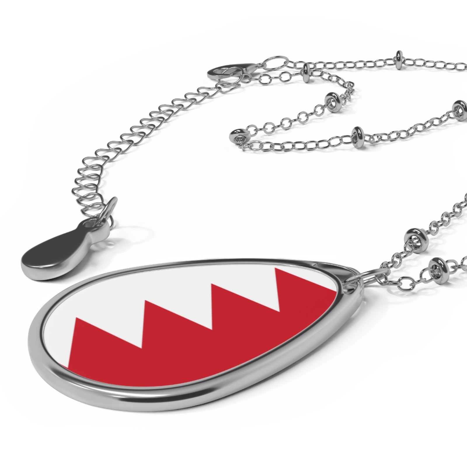 Bahrain Flag Oval Necklace – Bahraini Pride Pendant – One Size / Silver