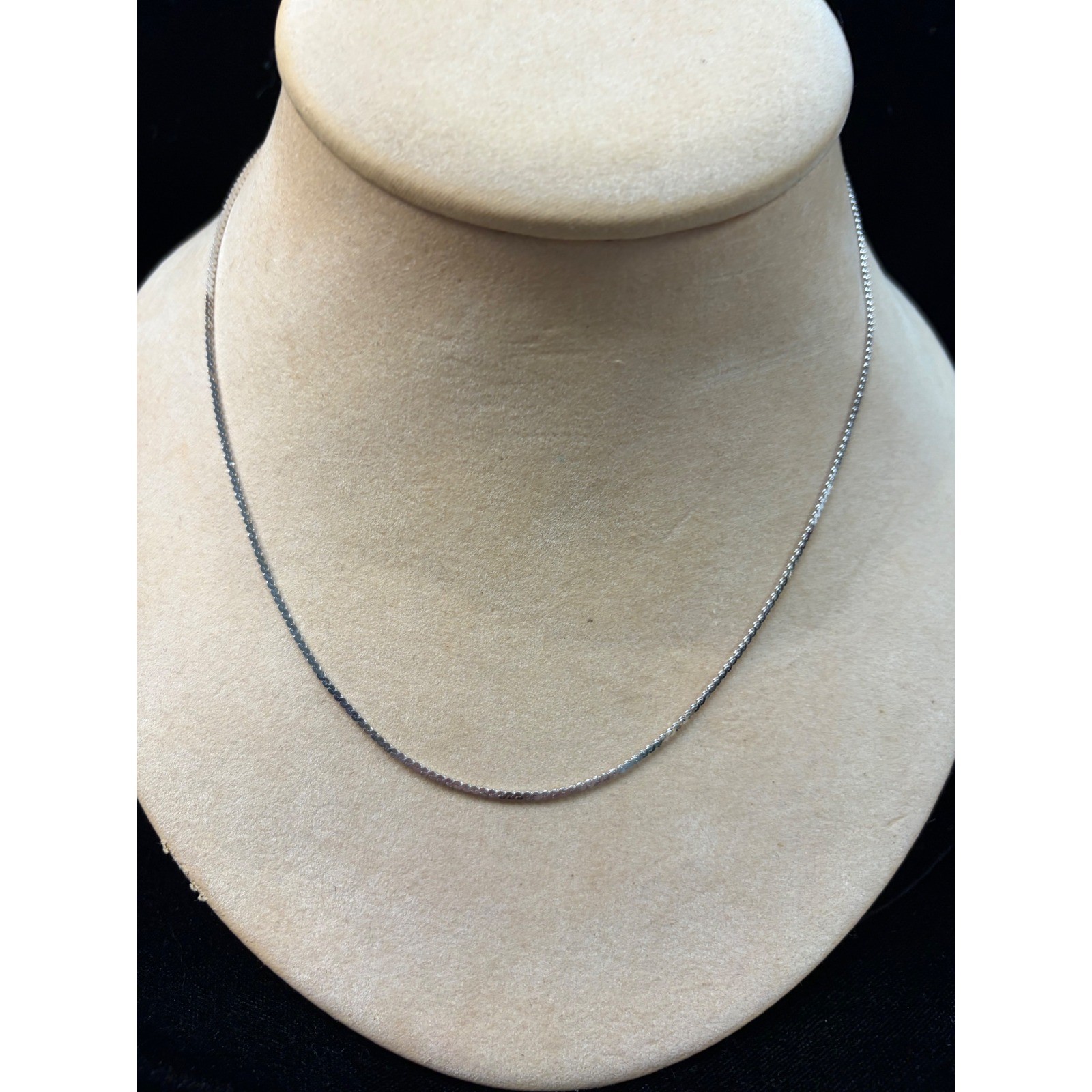 Silver tone Flat Curb Link Chain Necklace 18 Inch Minimalist Shimmer