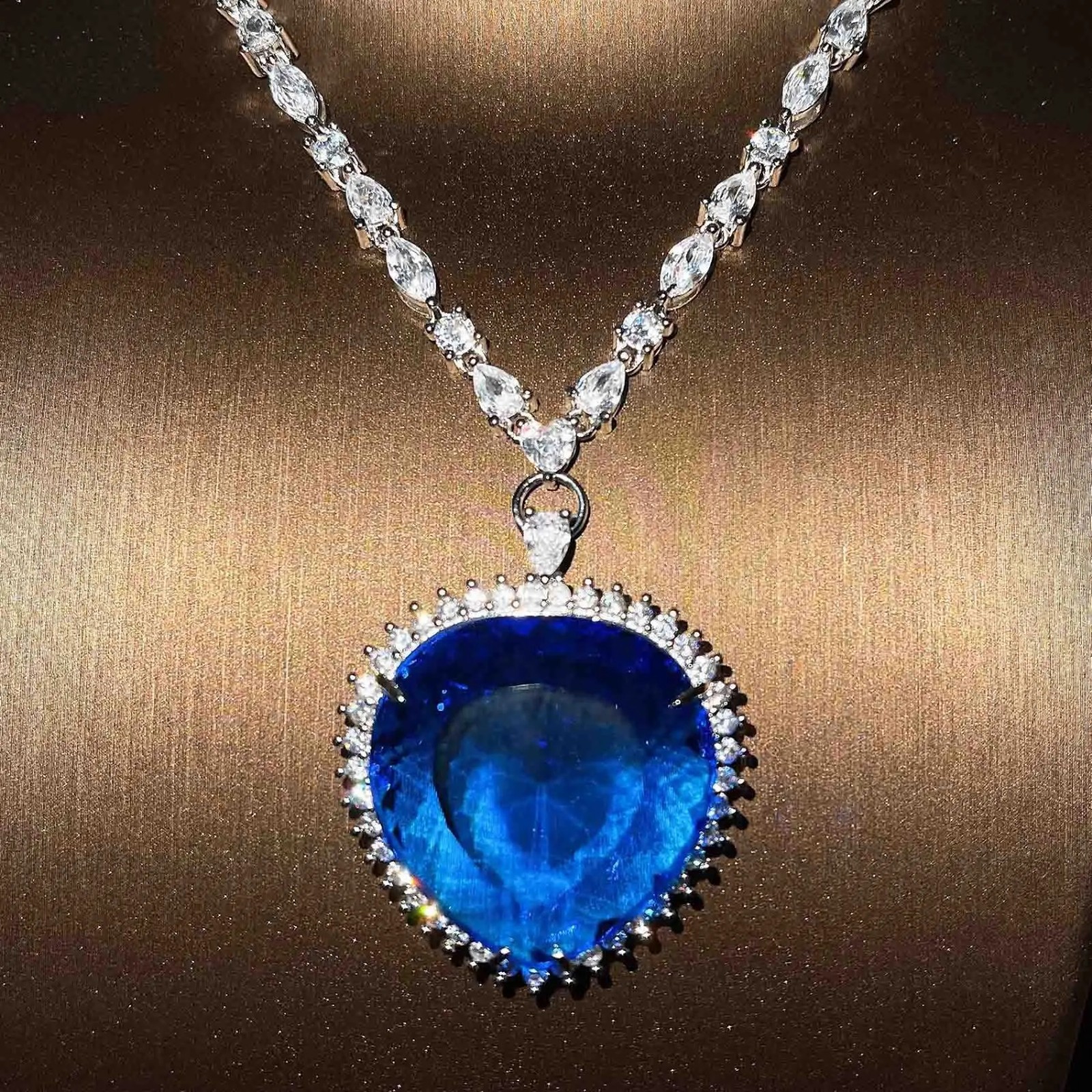 Blue Red TITANIC Heart of the Ocean Necklaces for Women Romantic Crystal