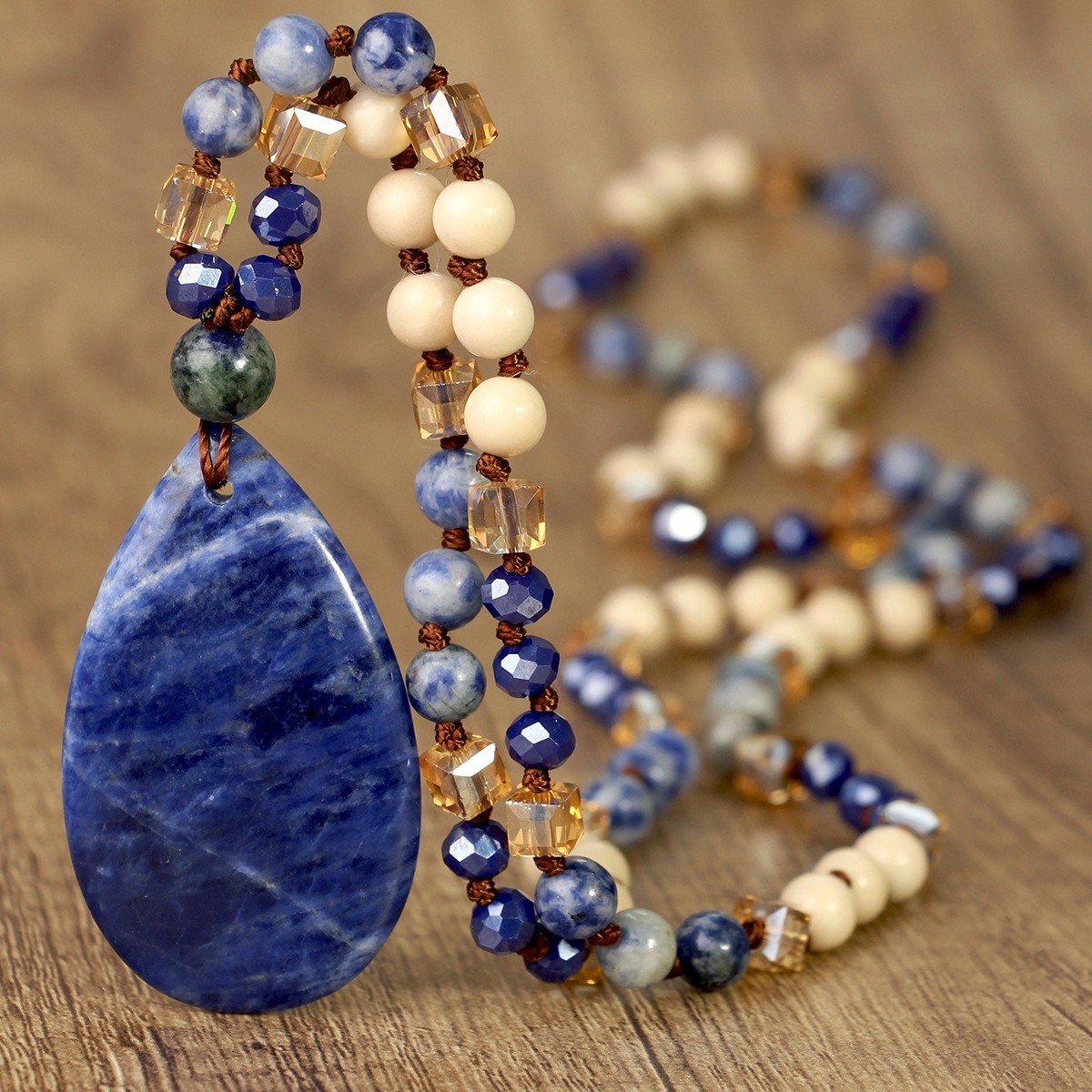 New Vintage Natural Stone Pendant Necklace For Women Knot Necklace Sweater Chain