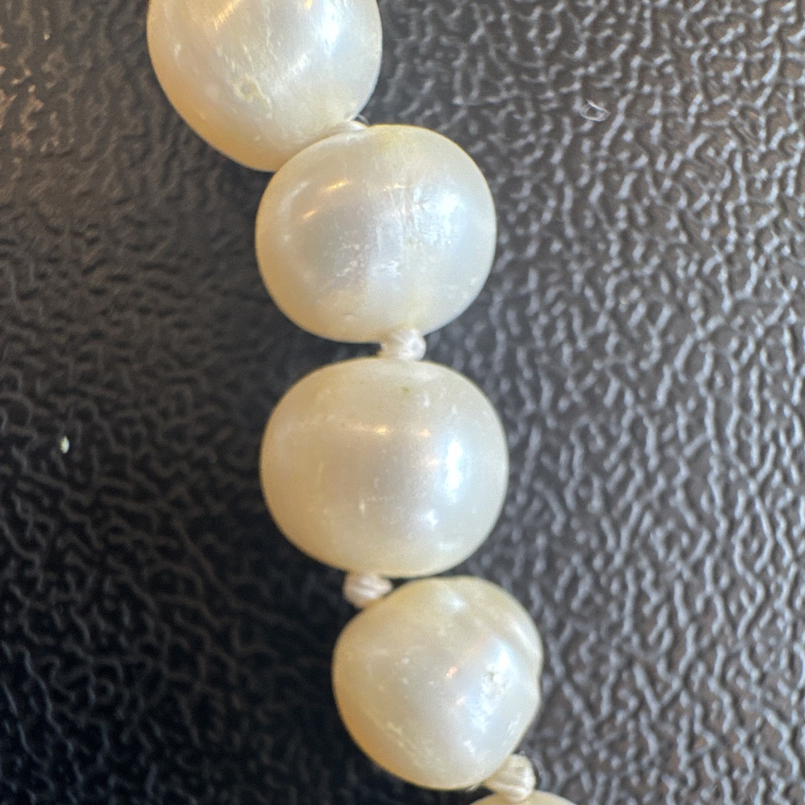 Fresh water Pearl Beaded Necklace w/ Crystal, Silver Tone Adjustable Chain