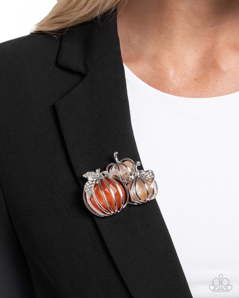Paparazzi Pumpkin Pattern – White – White Rhinestones -Silver Leaves – Brooch