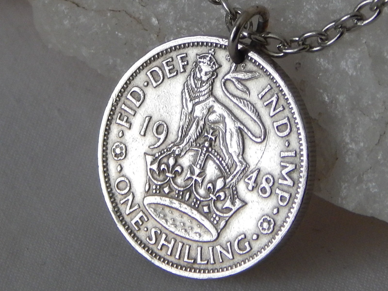 1948 Great Britain 1 Shilling Coin Pendant Necklace Crowned Lion #250