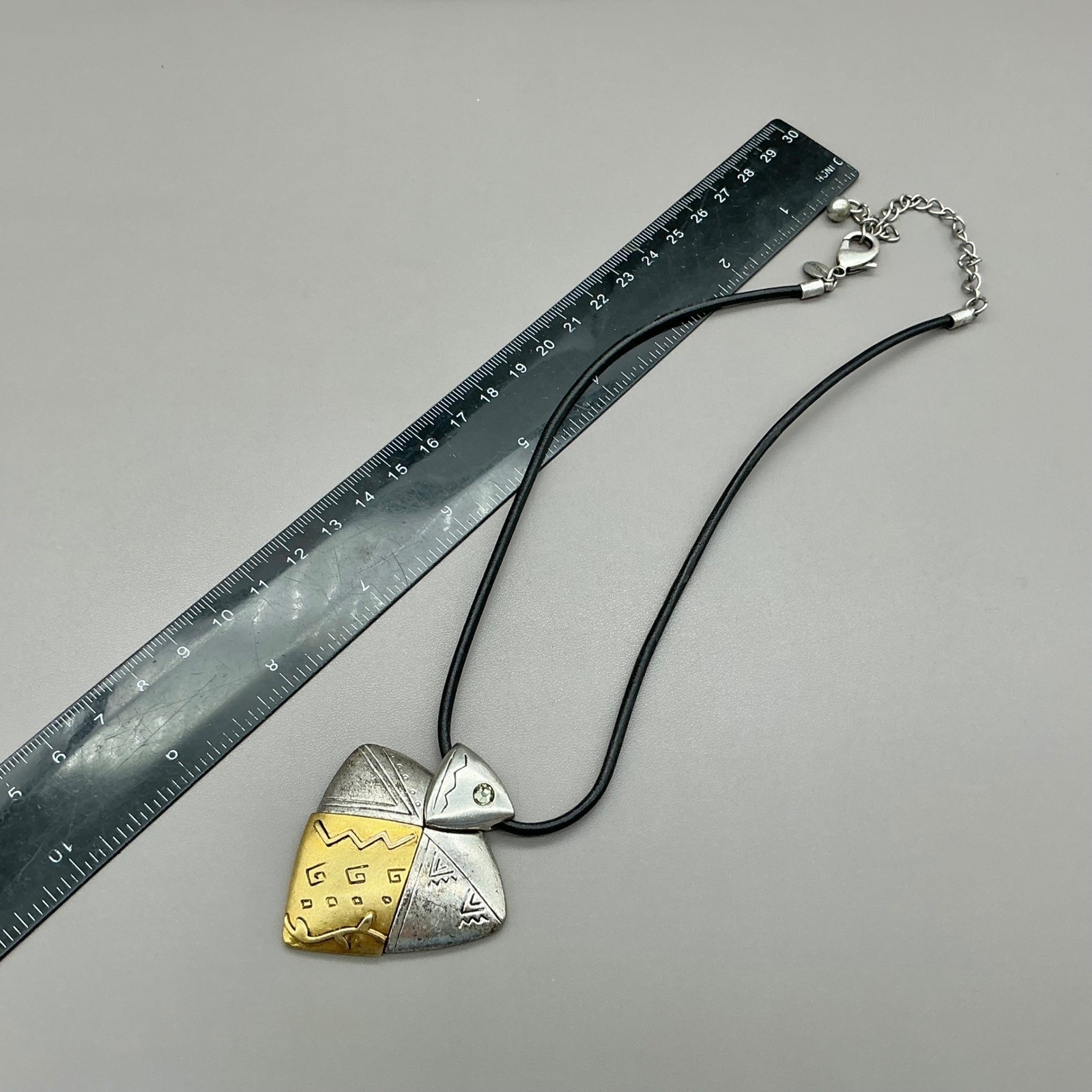 Chico’s Necklace Women Silver Tone Gold Tone Mixed Metal Pendant Cord 16-18 In